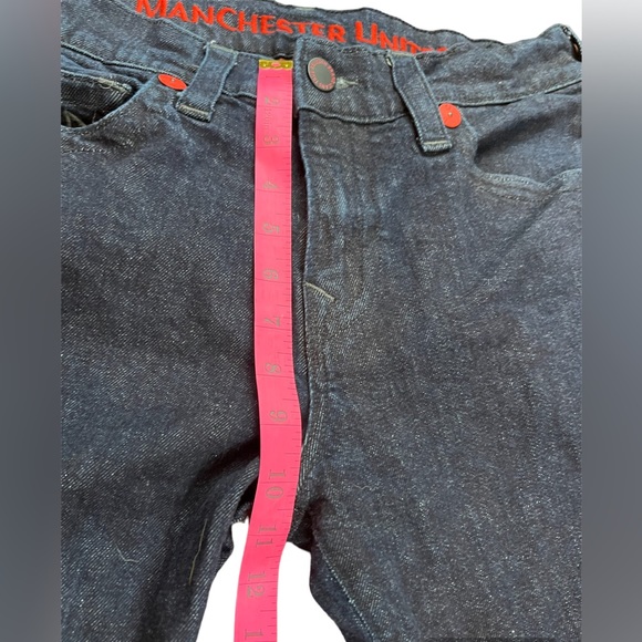 True Religion Manchester Dk Blue Mens Jeans with red label, Size 32, inseam 33” - Picture 5 of 12